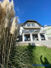 Balkon Apartmanház Panzió - Image 1