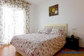 Relaxing Beach Apartment in Fuengirola Parking - Image 1