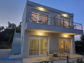 BLV Apartments - Image 1