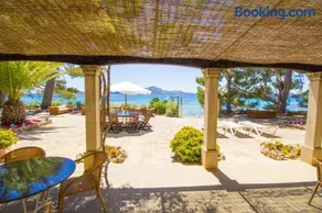 Villa Señorial primera linea de playa - Image 3