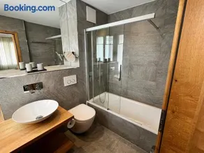 Alpine Apartment Andermatt - Image 4