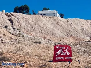 Pop’n’nin Dugout Accommodation at Coober Pedy Views - Image 5