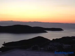 Serifos Vacation Home - Image 1