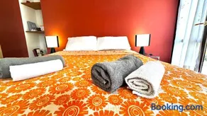 Crotto bedroom - Image 1