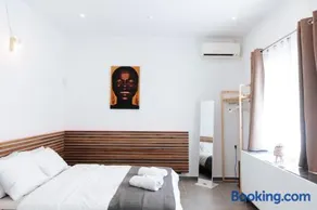 Athena City Apartment - Image 3