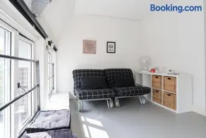 Tweede Laurierdwarsstraat Apartment - Image 2