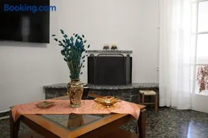 Efi's apartment - Image 1
