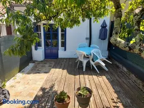 Beau Maison - Image 1