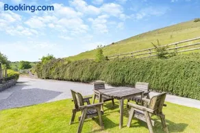 3 Bed in Earl Sterndale oc-h29624 - Image 2