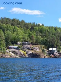 Perle ved sjøen! Ny hytte på 90m2. - Image 1