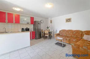 Apartment Ana-Rapavel - Image 2