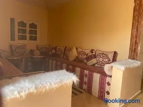 Apartment near Ras Al Afaa beach - Image 3