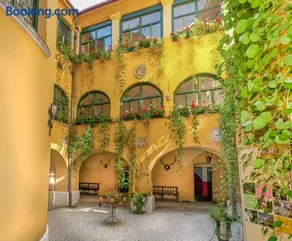 Castello Schloss Lichtengraben - Image 1