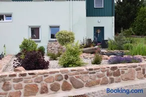 Apartamento apta para familias con barbacoa y terraza - Image 3