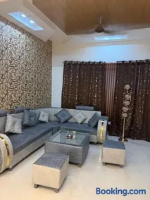 luxury flat in mohali-chandigarh - Image 1