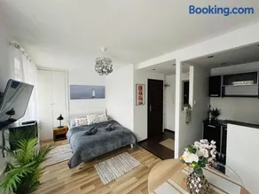 Ciasna Old Town Apartment - Image 1