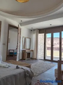 Villa A'Kabar Guest House - Image 2