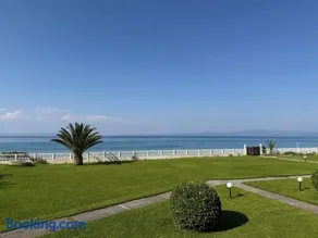 Argo Beach House Hanioti - Image 1