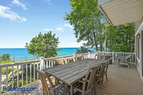 Beachfront Haven - Sunset Views - Hot Tub - BBQ - Family Friendly - Image 1