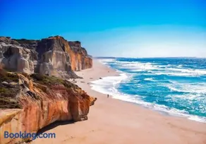 Surfness Lodge - Image 3