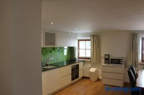 Zum Löwen Apartmenthaus - Image 3