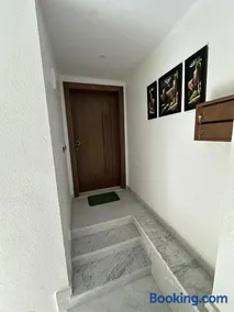 Spacious Simple Cosy Appartement - Image 3