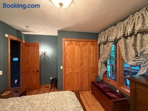 Alder Hall - A Beautiful Mountain Chalet - Image 2