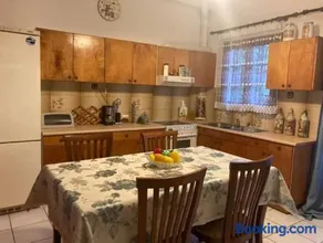 Apartment with Garden - Image 2