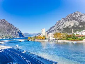 La Dolce vista, Lecco apartment with lake view - Image 4