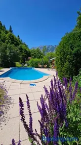 Appartement convivial et familial avec piscine chauffée, barbecue et terrasse | Vue piscine - Image 2