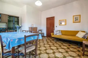 Spacious home in Costa Rossa - Image 2