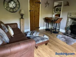 Woodys Retreat Cosy One Bed Cottage - Image 5