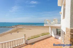Magnifica VILLA AIREOLA frente al mar - Image 5