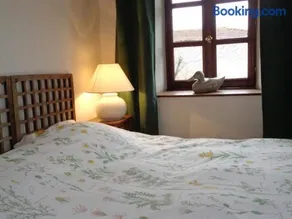 Charme Rural avec Piscine Privée et Animaux Acceptés - Image 3