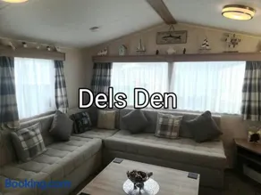 Del's den lakeside weeley bridge - Image 2
