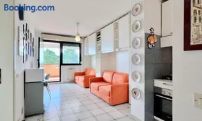 Bilocale con piscina condominiale - Image 4