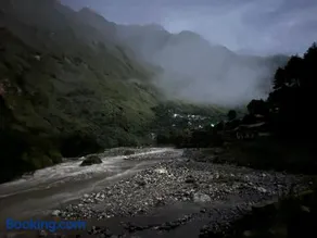 Bisht Niwas River Side Cottage - Image 2