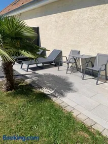 Studio indépendant avec piscine et jardin - Image 4