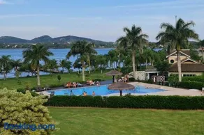 Completo apartamento em Resort na beira da lagoa - Image 2