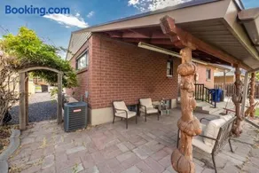 Cozy Stay - Patio - Full Kitchen - Long Term Ready - Image 2