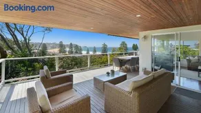 Ascot - Overlooking Avoca Beach - Image 3