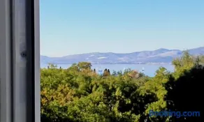 Blue Sea View Apartment - Image 1