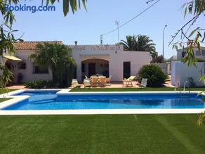 Chalet La Marina - Image 1