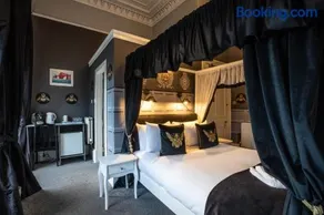 East Claremont Guest House - Image 3