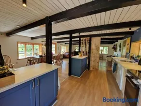 Family-Friendly Coastal Cottage - Image 5