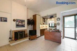 Blue Crab, Beachfront House in Kalandra #FeelsLikeHome - Image 3