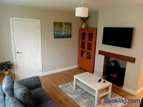 Martindale Close - 3 Bedrooms - Sleeps 5 - Image 5