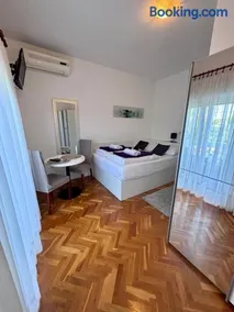 Apartments Maruna Self check-in - Image 5