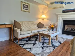 Comfortable stay - 2-bedroom apartment - Image 1