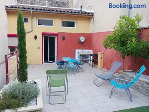 Maison de rue avec grande terrasse - Image 2